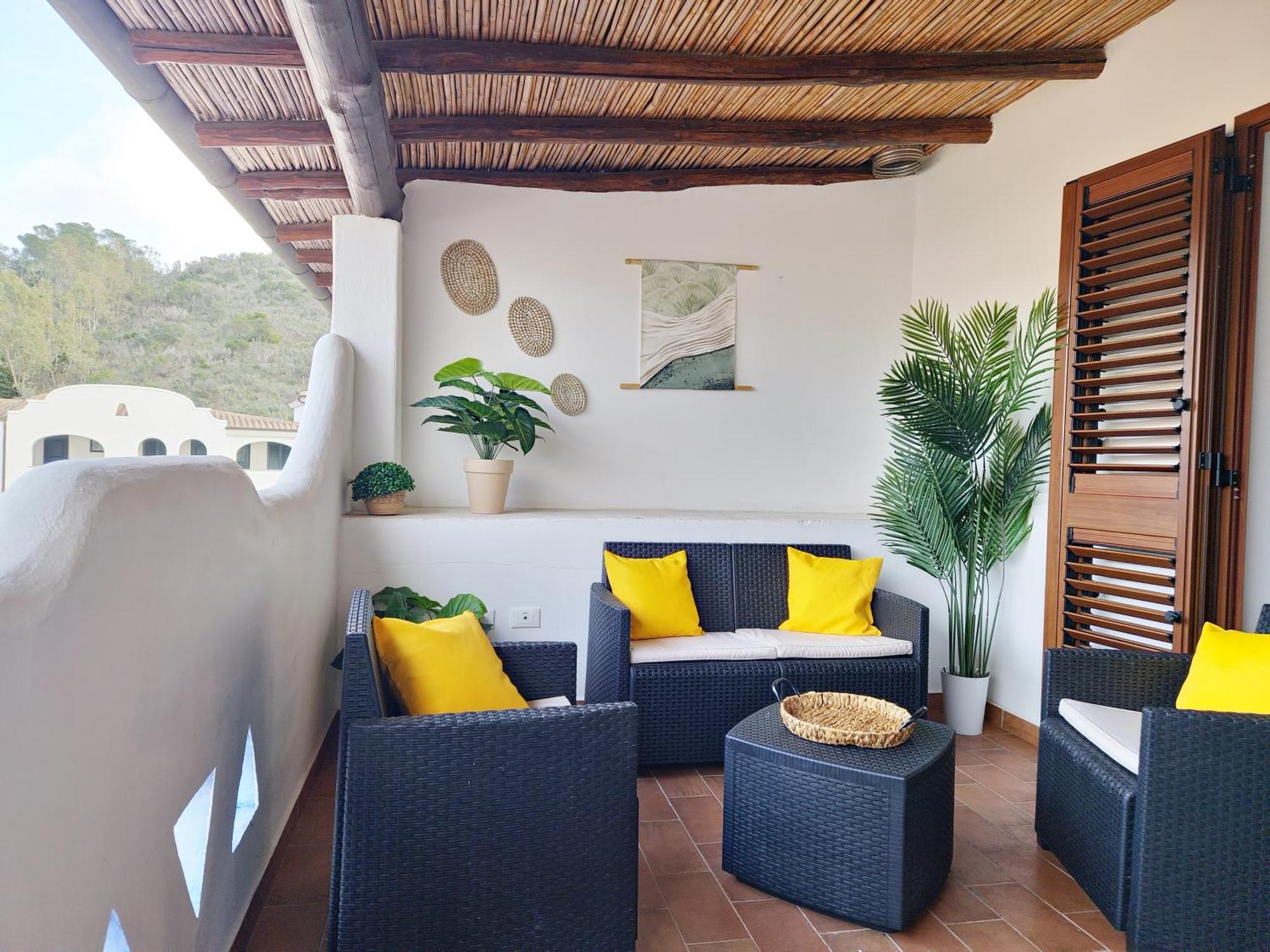 Dommos - Melodie Apartments Cala Liberotto Bagian luar foto