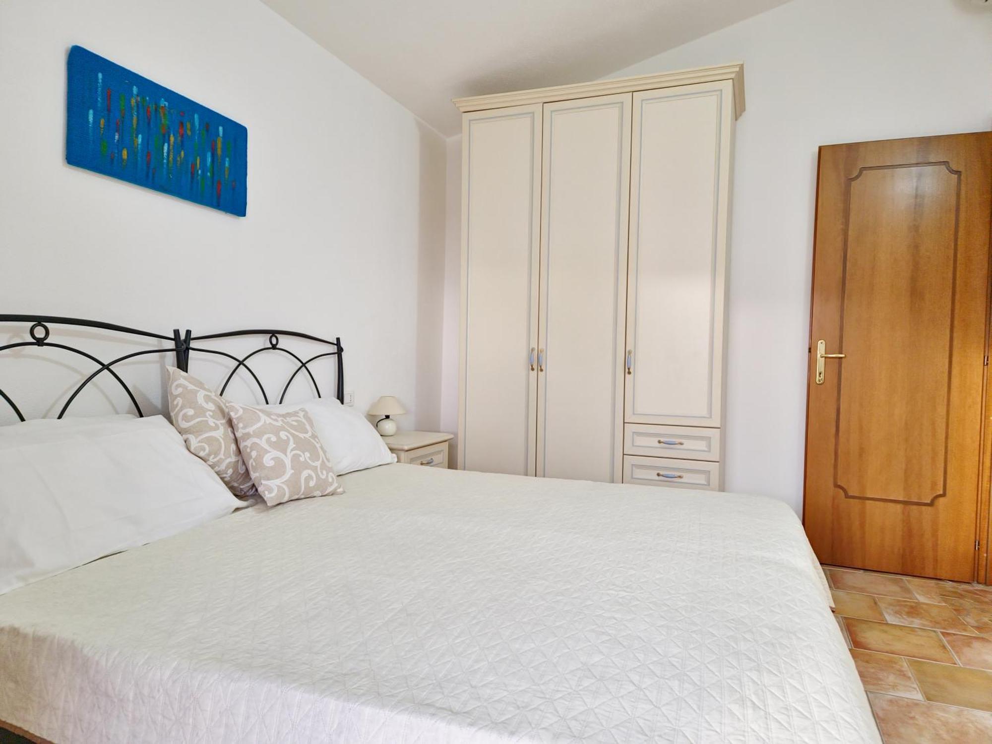 Dommos - Melodie Apartments Cala Liberotto Bagian luar foto